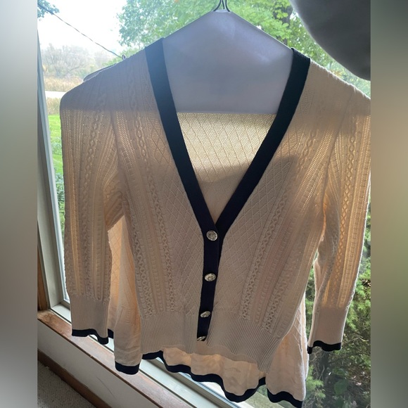 Chanel Classic knit sweater and skirt set - Picture 2 of 16